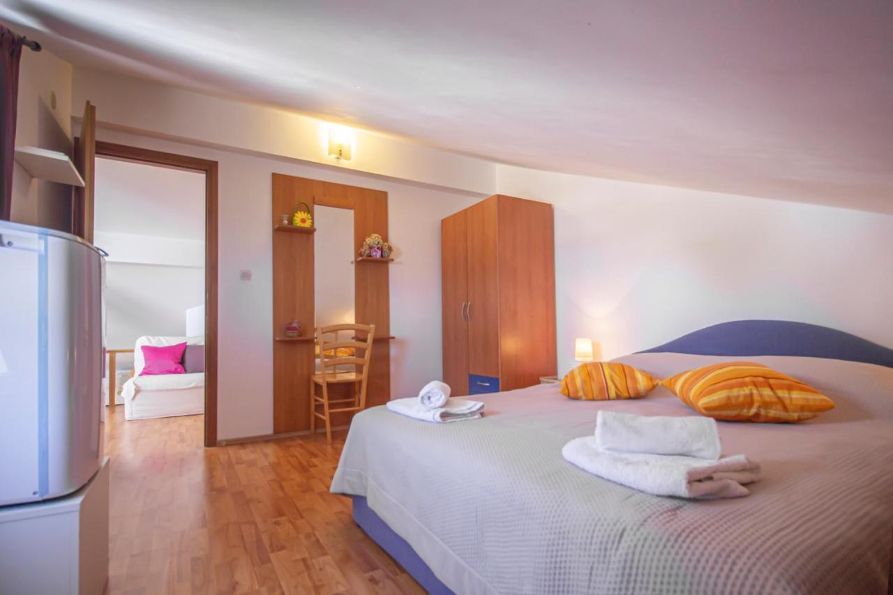 Apartments Branka Makarska Buitenkant foto