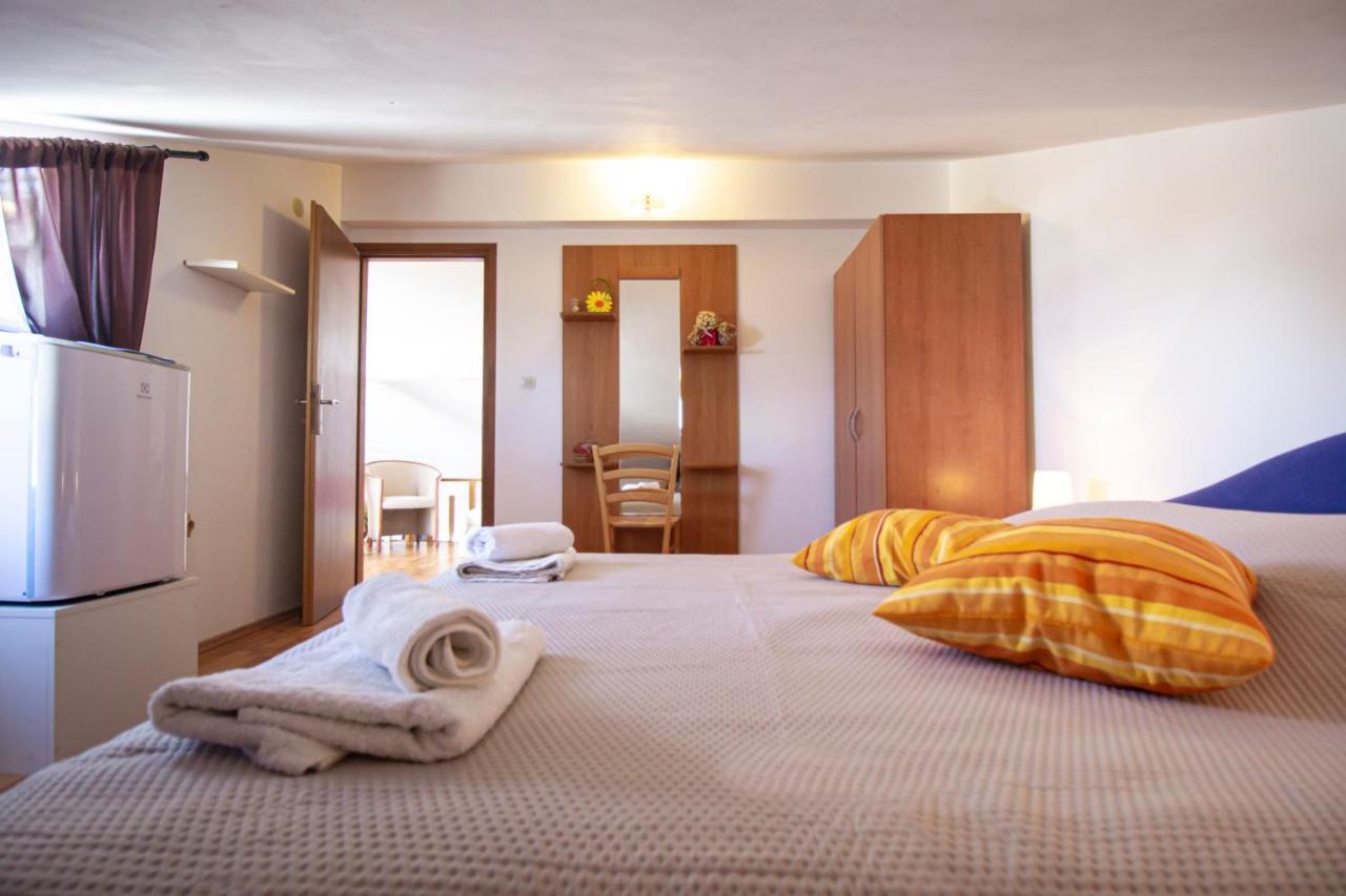Apartments Branka Makarska Buitenkant foto